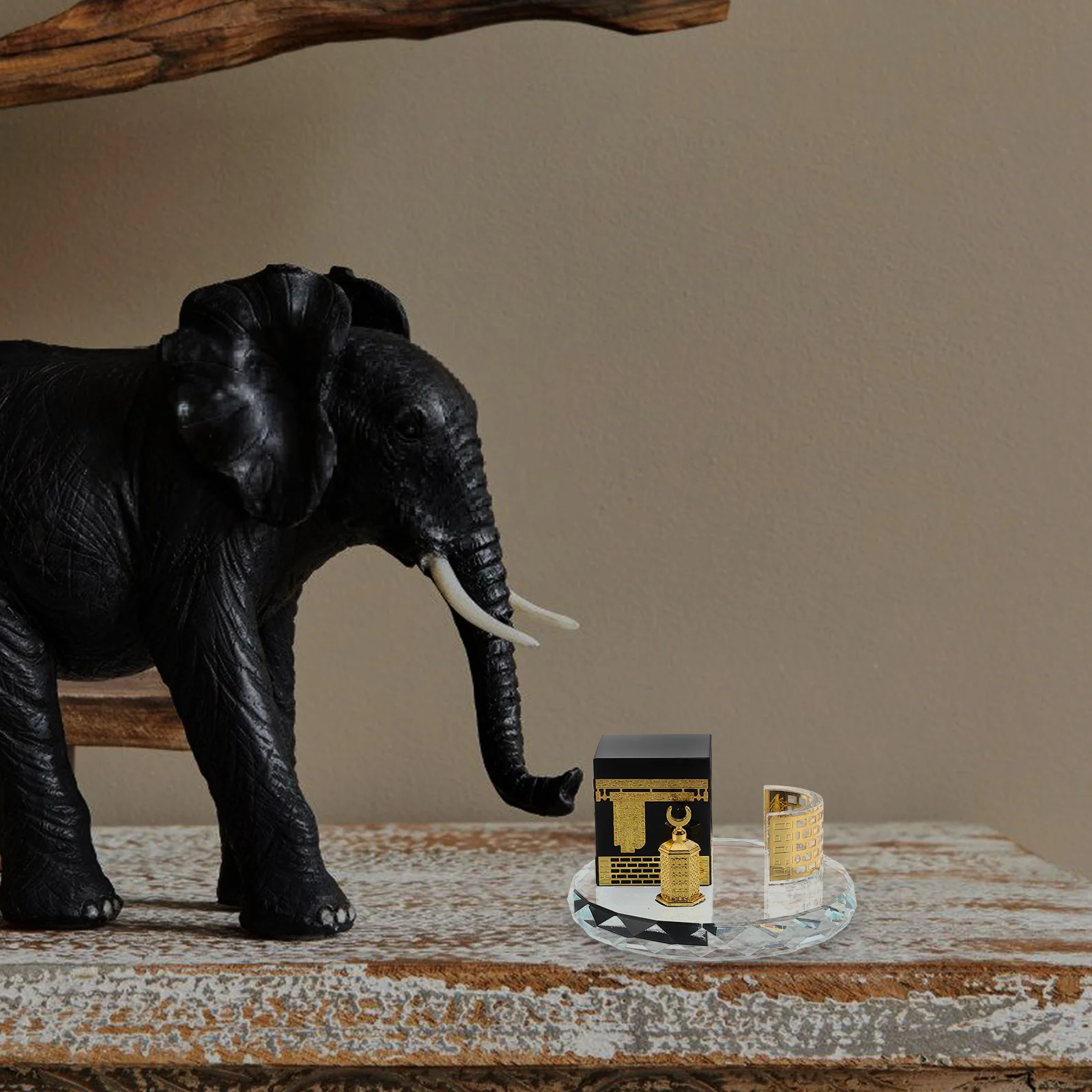 

Islamic Home Decor Crystal Showpiece Round Miniature Architecture Design for Office Table Saudi Arabia Cultural Gift