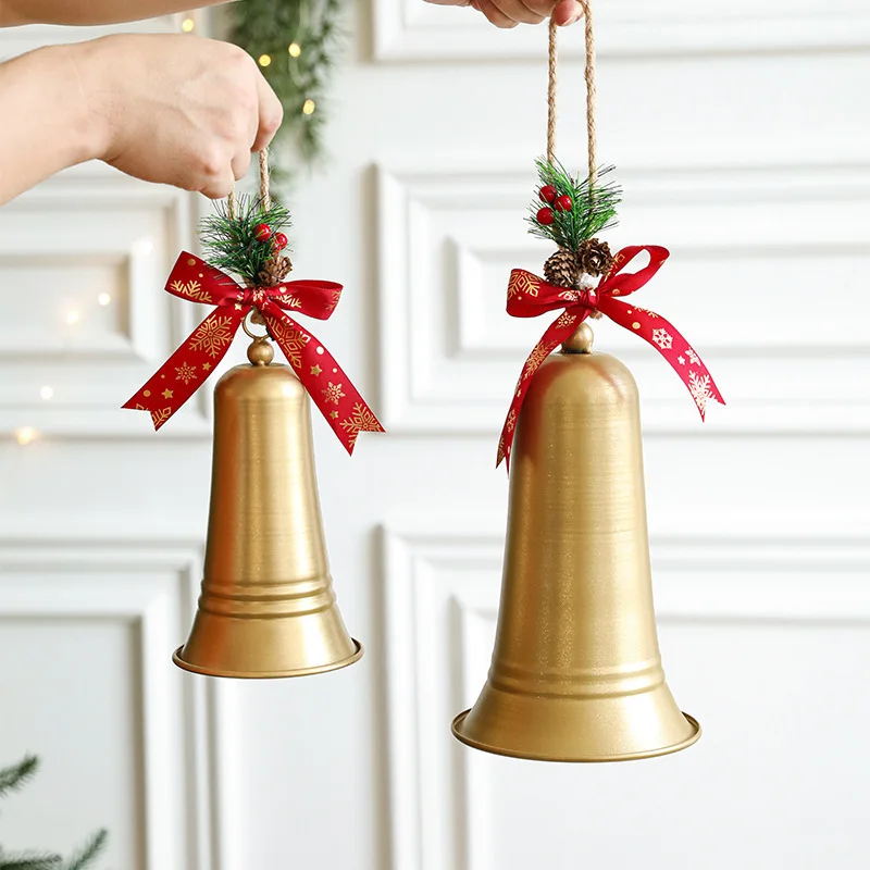 New metal wrought iron Christmas bell pendant creative Christmas ornament door wall decoration scene jewelry