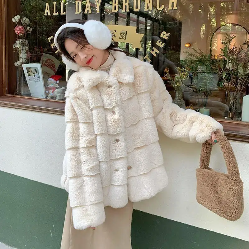 Women's Padded Jacket Outdoor Daily Wear Winter Coat New Design Thickened Warm Elegant Padded Jacket for Women Korean Version