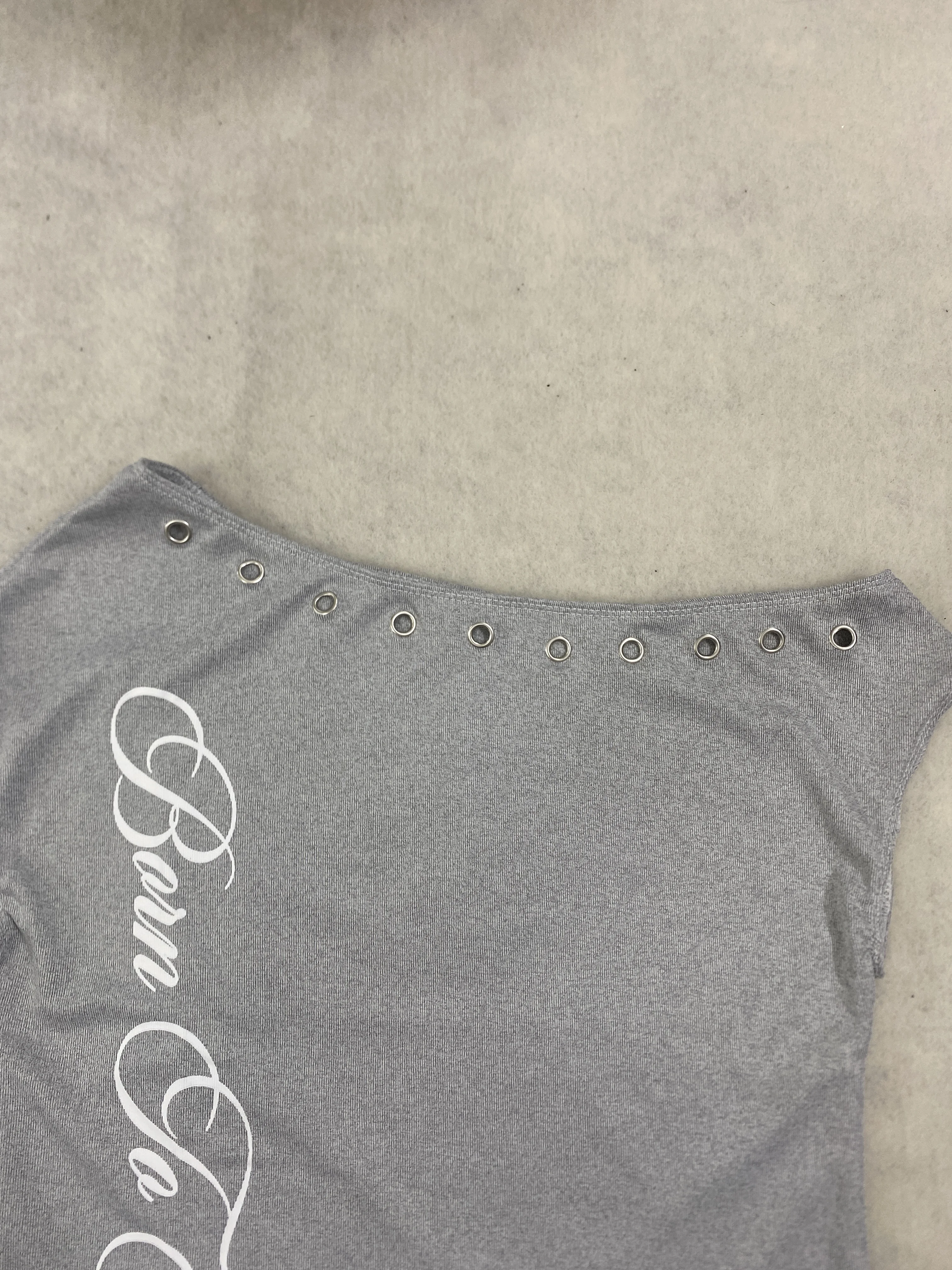 Off Shoulder Metal Eyelet Cap Sleeve T-shirt Vertical Cursive Letter Print Slim Crop Top