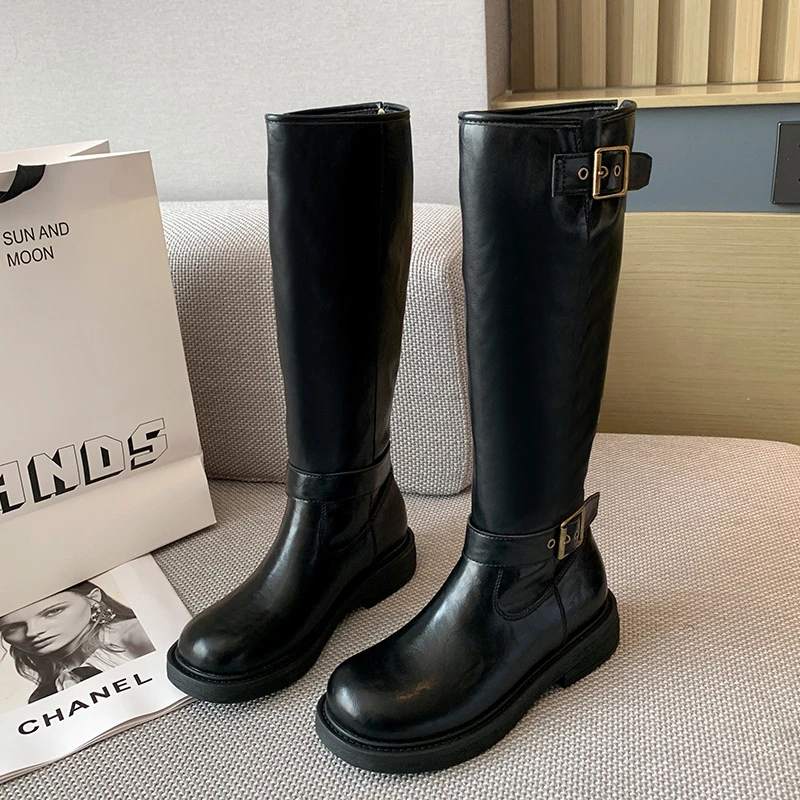 Botas de cuero negras para mujer, con punta cuadrada, hasta la rodilla, con correas de hebilla, suela gruesa de plataforma, estilo motero, para invierno