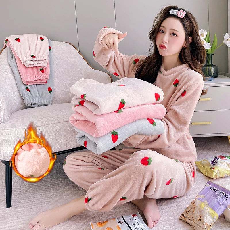 Autumn Winter Women Strawberry Print Pajama Set Long Sleeve Loungewear Home Bedroom Nightwear Holiday Casual Indoor Sleep Outfit