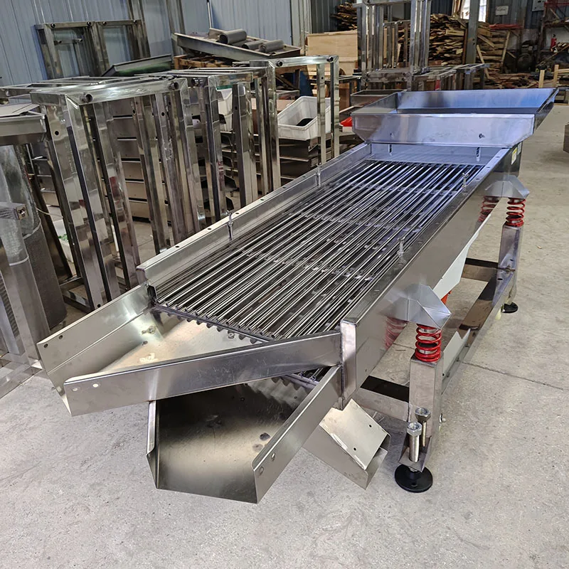 2 Outlets 3 Outlets 4 Outlets Cat Little Ore Sand Soil Compost Grain Coffee Beans Flour Linear Vibration Sieve Vibrating Screen