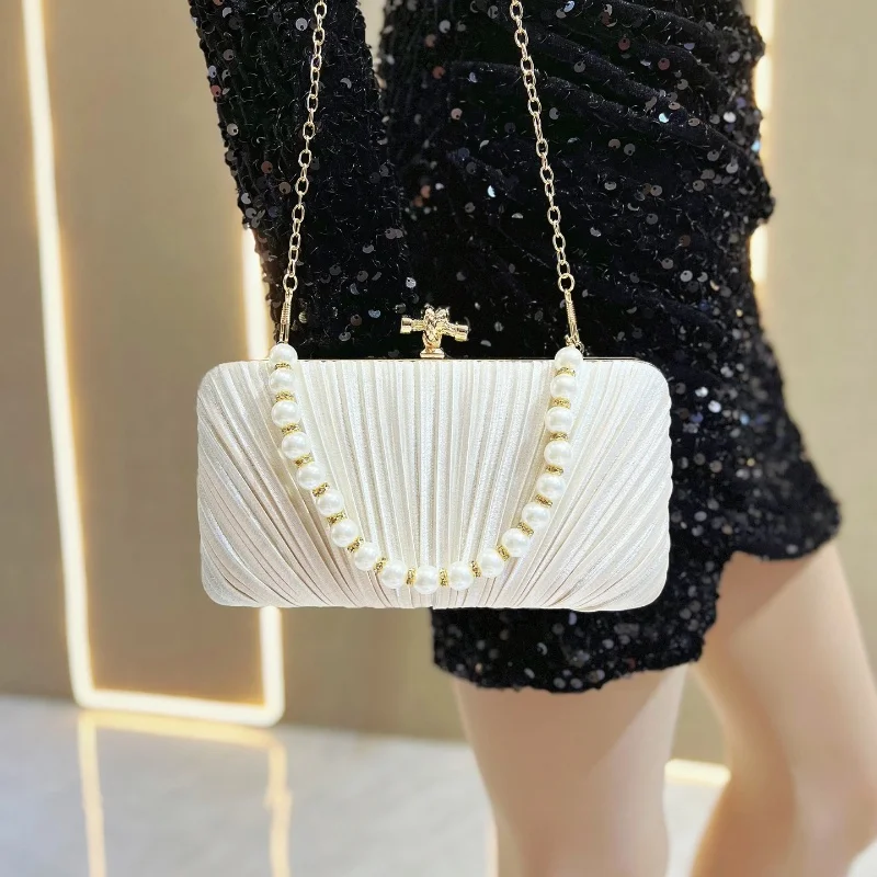New Luxury Design Pleated Banquet Bag Handbag For Sociality Pleated EveningGown Bag Square Small Diamond Studded Pearl Chain Bag