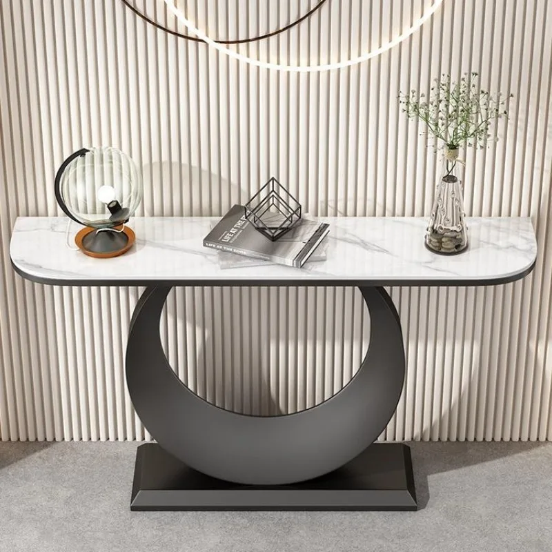 이탈리아 암석 슬래브 입구 테이블, 반원형 입구 캐비닛 입구 플랫폼, 현대적이고 단순한 벽에서 벽까지 암석 슬래브 엔드 뷰