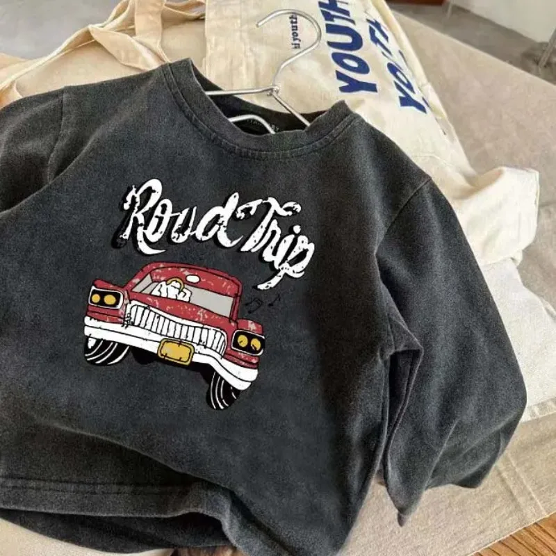 

2025 Boys' New T-shirt Made of Baby's Spring and Autumn Long Sleeved Top Cool Base Clothes Wearing Outside