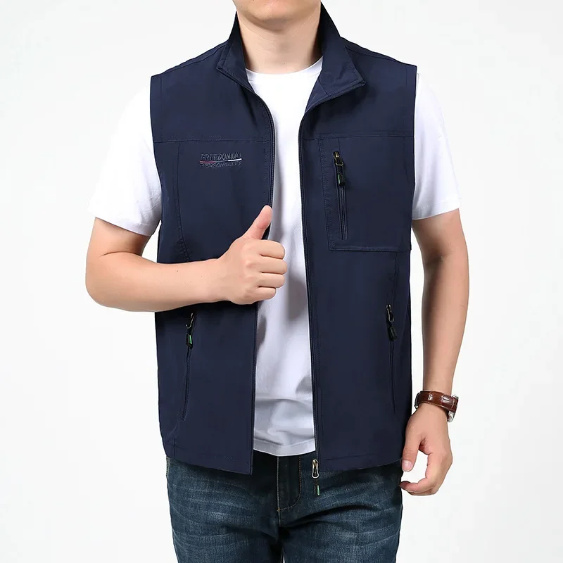 2023 Men Thin Outdoor Vest Leisure Sports Quick-drying Camping Mountaineering Fishing Coat Sleeveless Vest Workwear Windproof