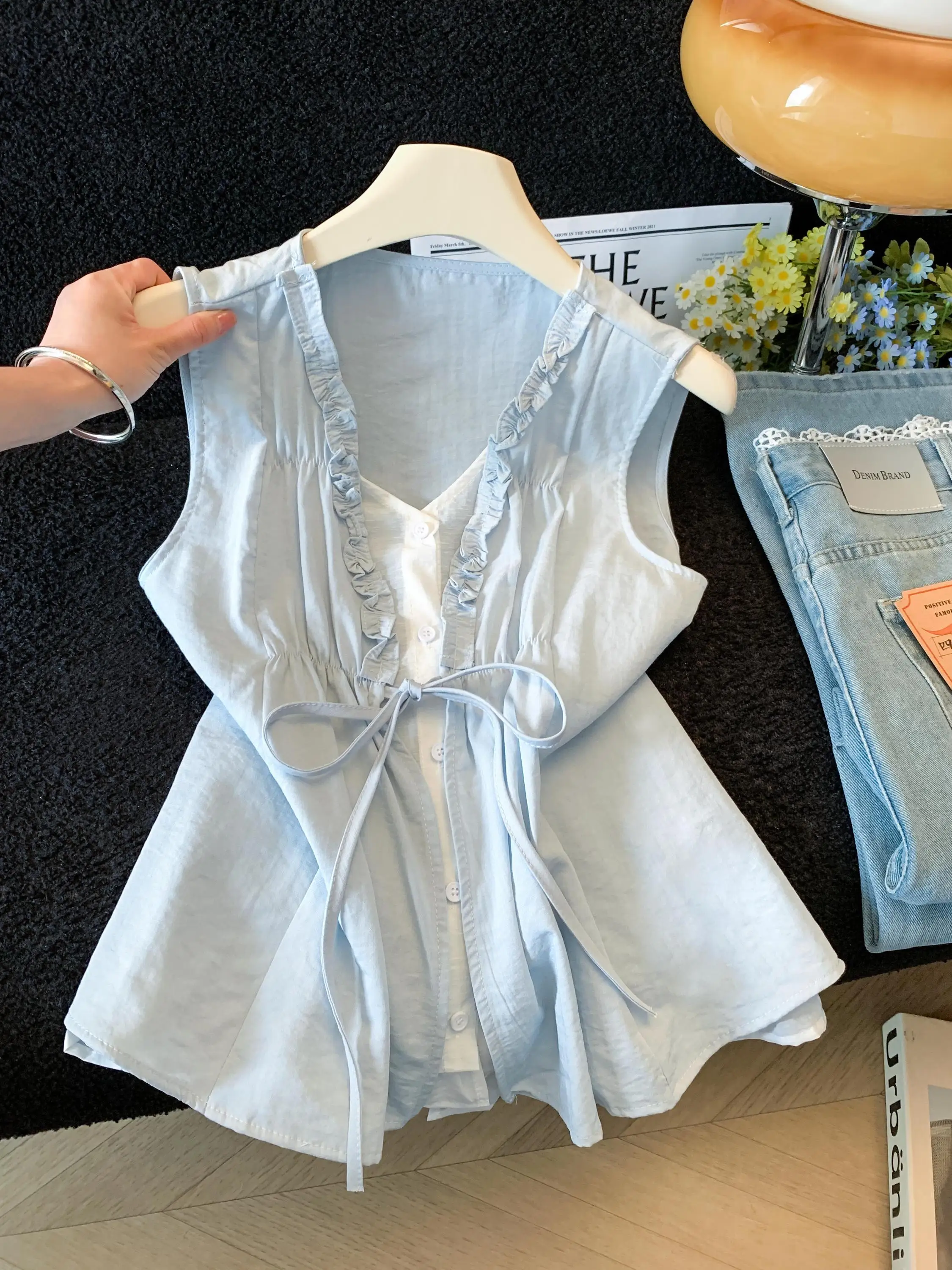 

Korean Style V-Neck Sleeveless Shirt Women Summer 2026 New Cute Wooden Doll Shirt Layering False Two-Piece Loose Fit Bre...