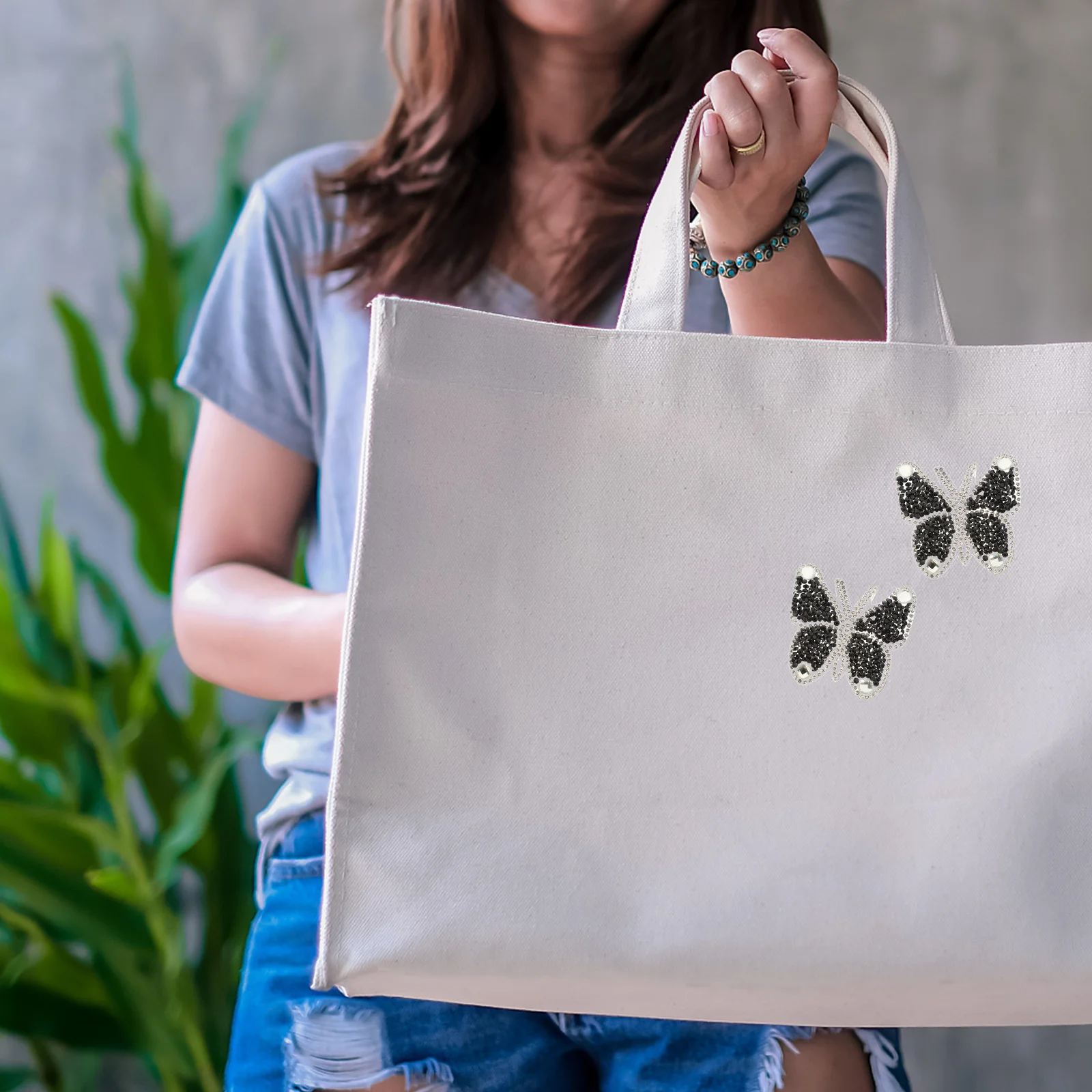 

10Pcs Hot Fix Rhinestone Trims Iron on Patches Decorative Butterfly Embroidered Patches for Clothes Bags Hats DIY Sewing Repair