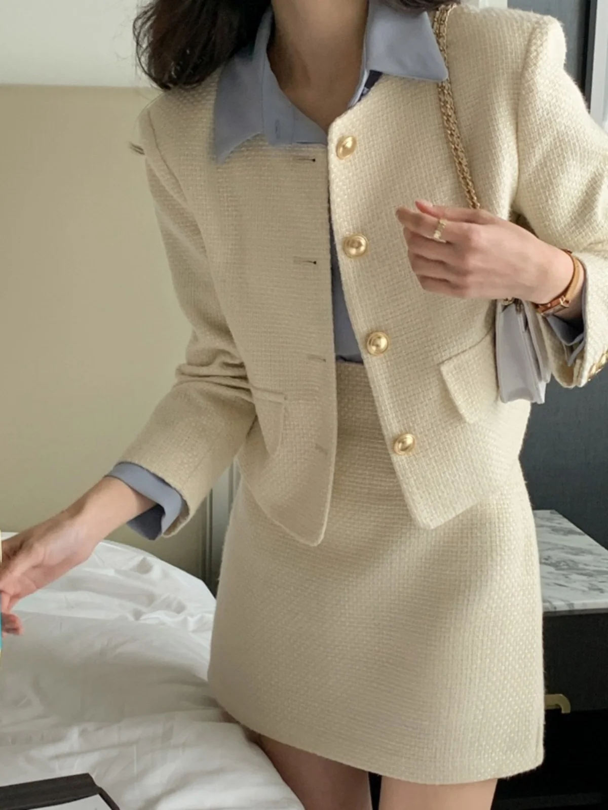 Korean Style Autumn Winter New Small Fragrance Long Sleeve Suit Set Fashion Short Skirt Two Piece Set Trendy round Neck Butto...