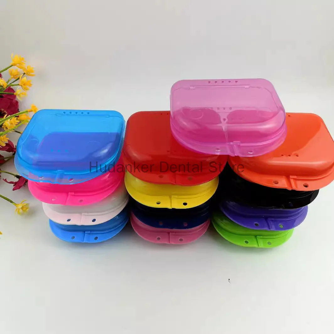30 sztuk futerał ustalający ochraniacz na usta etui ortodontyczne proteza pojemnik do przechowywania otwory wentylacyjne Dental Teeth Retainer Box — zdjęcie 4