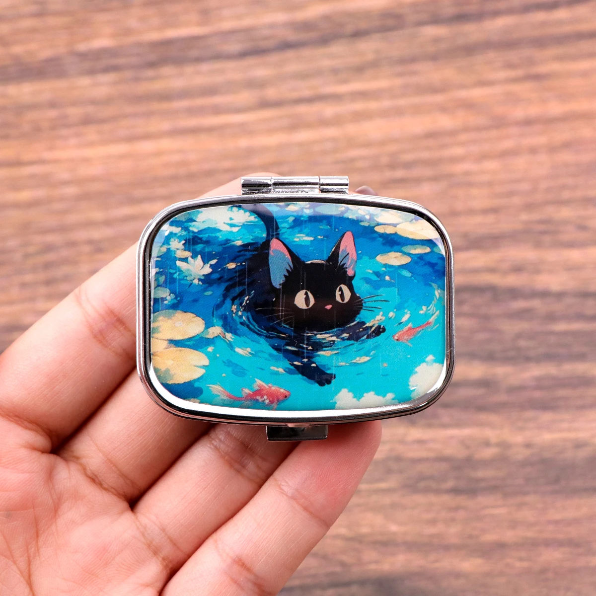 Cute Cat Pattern Metal Medicine Box with 2 Compartments Portable Travel Sealed Small Pill Organizer Container Storage