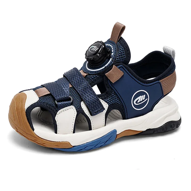 

Новые летние детские спортивные сандалии с закрытым носком для мальчиков, повседневная пляжная обувь, уличная обувь, студенческие повседневные сандалии с защитой от столкновений