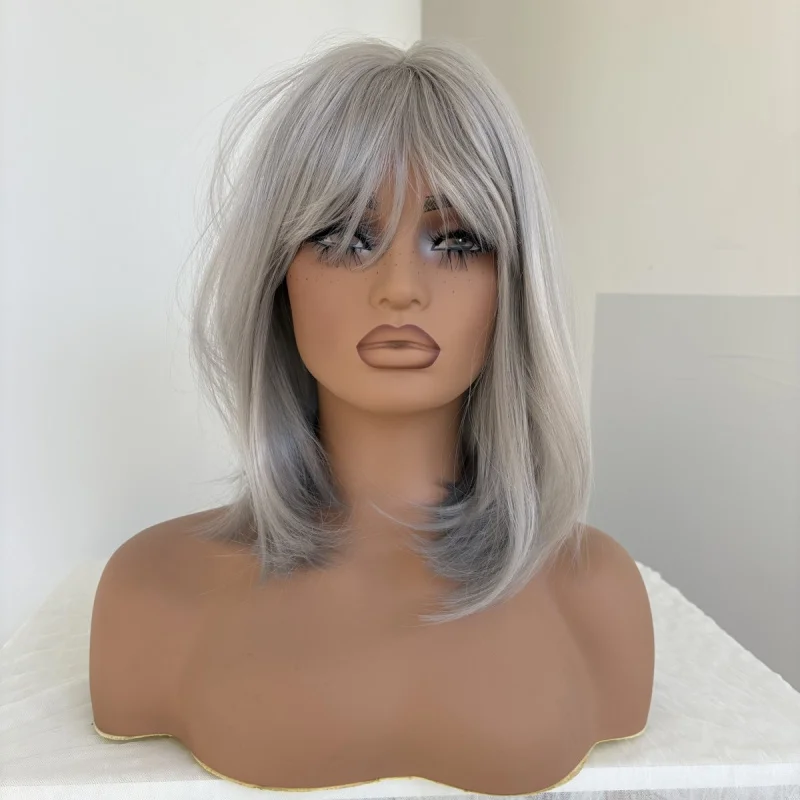 

Layered Synthetic Hair Grey Cosplay Party Wigs With Bangs Bob Straight