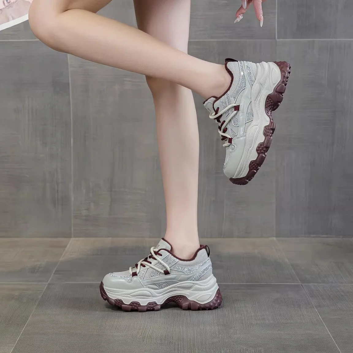 

Sporty Women's Leather Dad Shoes with Crystal Thick Bottom Slimming Effect Casual Fashion Low Top round Toe Spring Summer