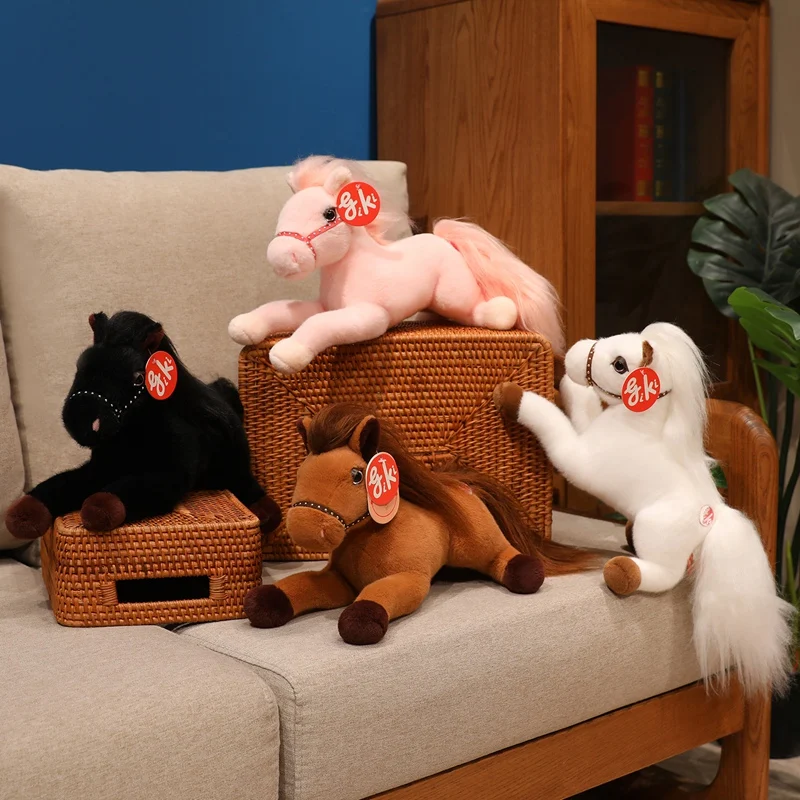 

Мягкая игрушка-монета из меди в виде лежащей лошадки (пони) по китайскому зодиаку, коллекционная, новинка 2026 года, подарок для детей и друзей