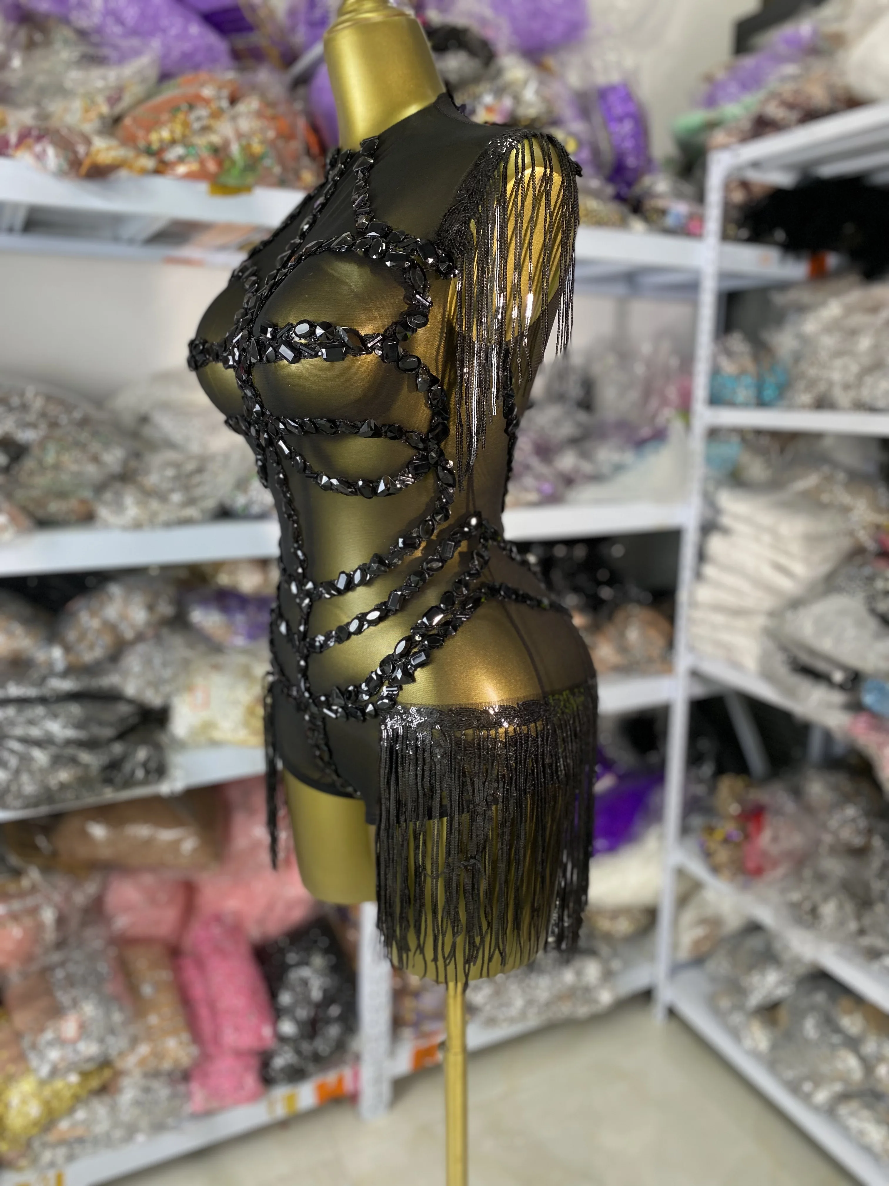 Wanita Seksi Hitam Berlian Imitasi Rumbai Jala Tipis Melihat Melalui Pakaian Bermain Penyanyi Penari Pertunjukan Kostum Panggung Merayakan Pesta Klub Malam