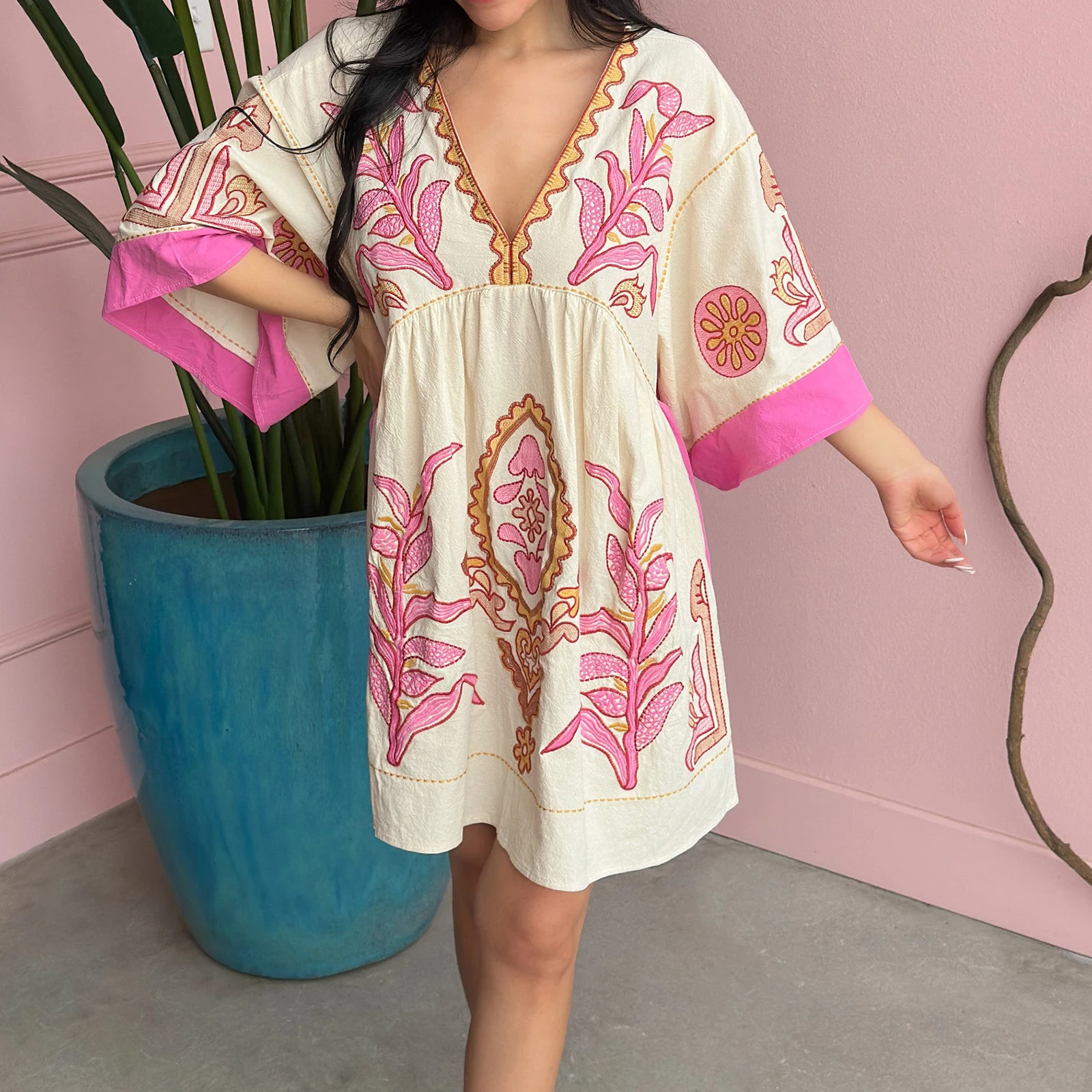 

Women's Summer Floral Print Dress Half Sleeves V-Neck Loose Fit Short Dress for Beach