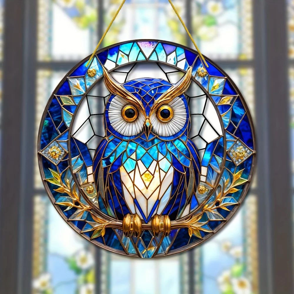 A Piece of Owl Hanging Garden Decoration, a Plastic Sun Catcher with Hues, Double-Sided Printed, a New Home Gift Featuring an Ow