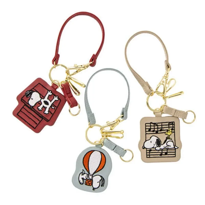 

Snoopys Cute Cartoon Embroidery Pattern Leather Keychain Bag Charms Auto Key Hanging Ornament Portable Backpack Decor Gift