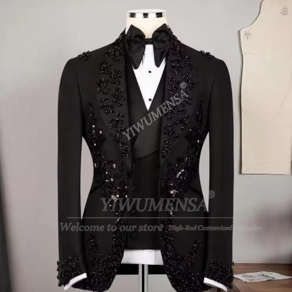 

Brilliant Pearls Beaded Suits Men Slim Fit Shawl Lapel Prom Blazer Customized Man Banquet Tuxedos Groom Formal Party Attire 2026