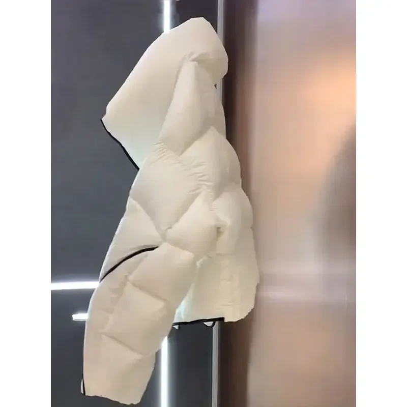 ポップなデザインセンス 2025秋冬ファッション 新スタイル 中綿入りダウンジャケットコート 暖かい