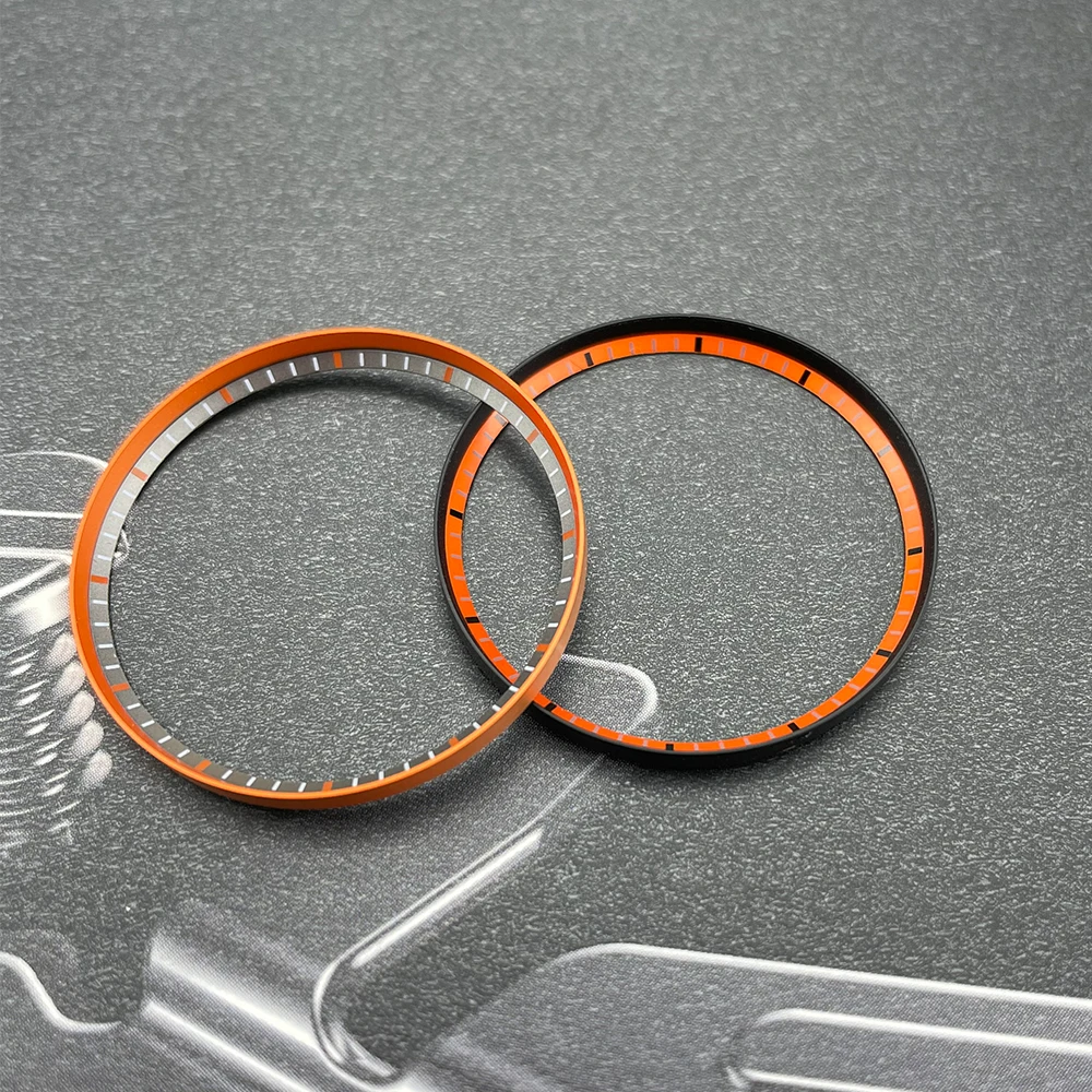 2025 شعبية حديثا 30.53 مللي متر لون مزدوج مع علامة SKX007 ساعة الفصل الدائري