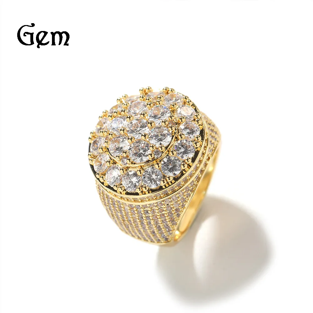 

Light luxury round diamond-studded men's trendy ring, a noble and versatile accessory for parties and travel