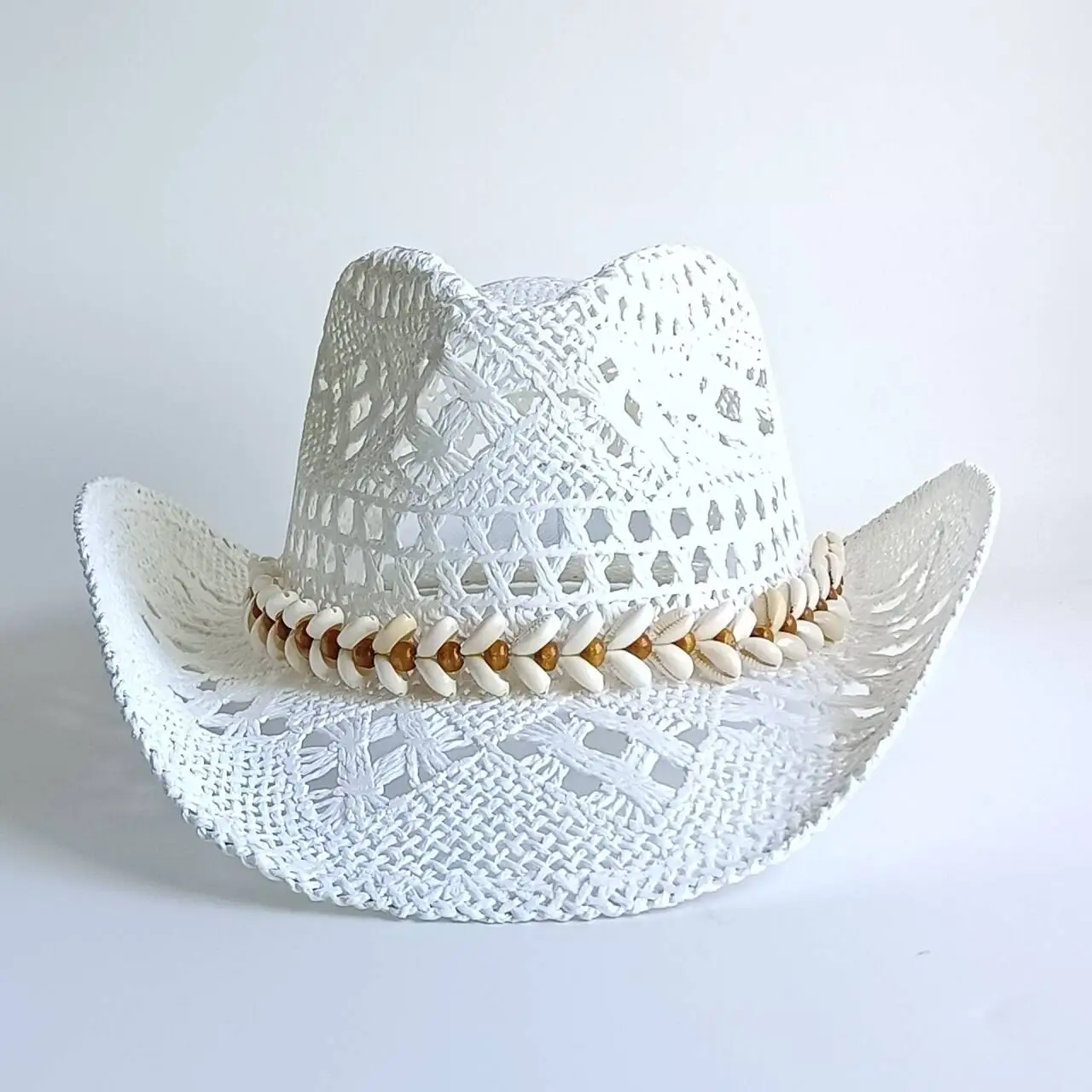 White Hollow Crochet Cowboy Hat Natural Cowrie Shell Beaded Band Breathable Wide Brim UV Sun Hat Boho Western Cowgirl Hat Summer
