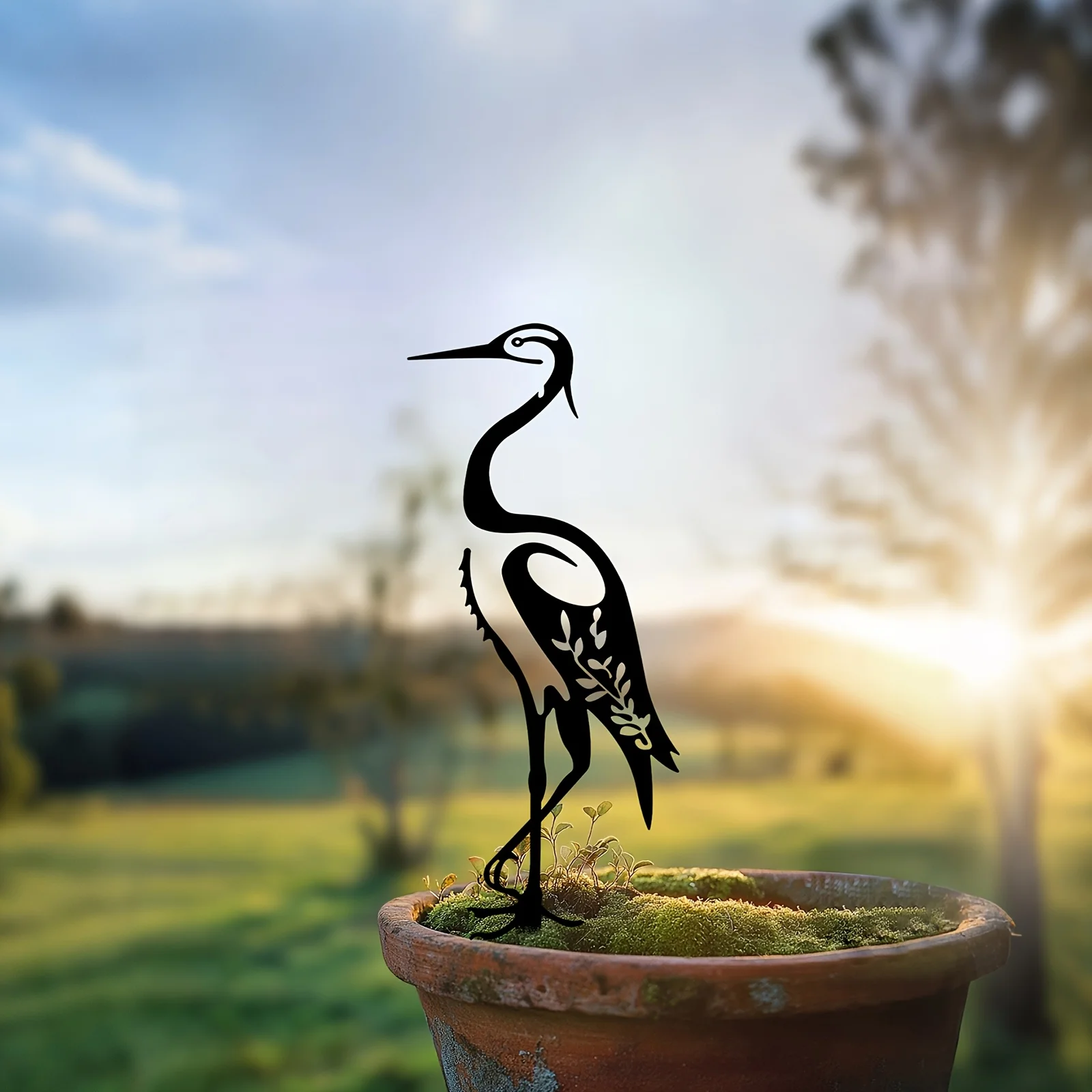 1pc Garden Decor Iron White Egret Bird Silhouette, Outdoor Metal Bird Sculpture Ground Stake Rustic Wooden Fence Plug-In