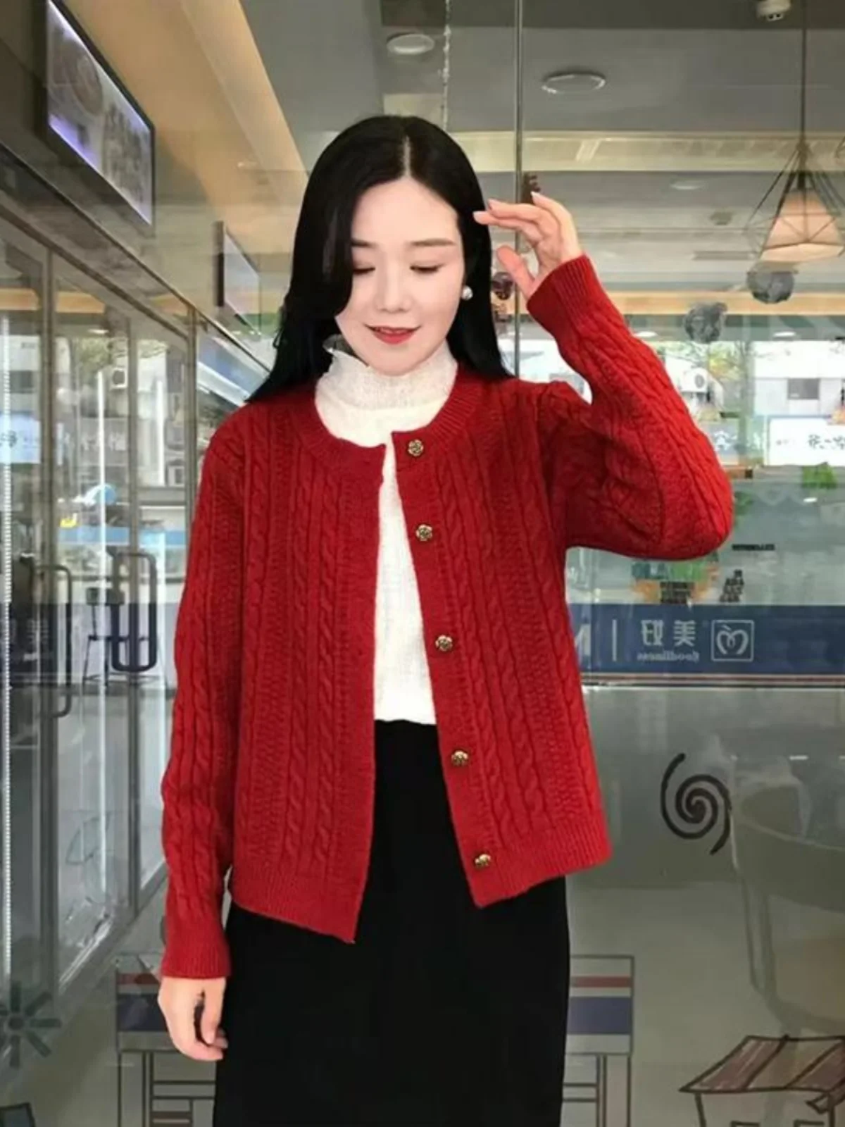 

Chic ort Loose Knitted Open Cardigan Women's Spring 2025 New Sle Tea Flower Button Sweater Outerwear Soft And e