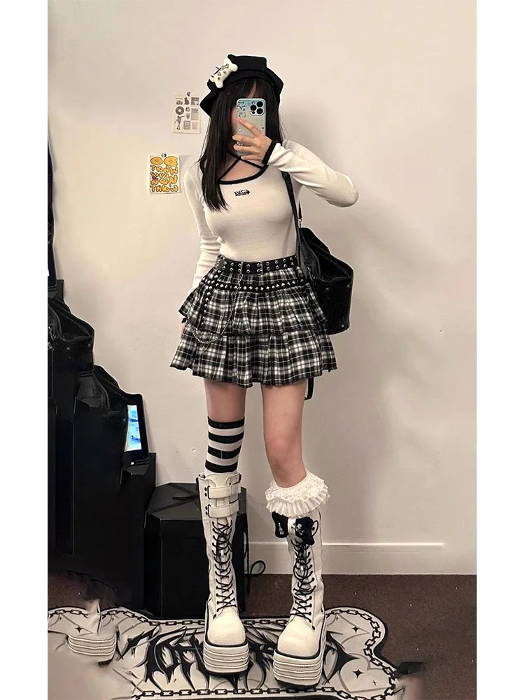 Y2k Cool Girl Classic Black White Plaid Cake Skirt Women's Summer High Waist Personality Rivet Jk Age-reducing Pleated Skirts
