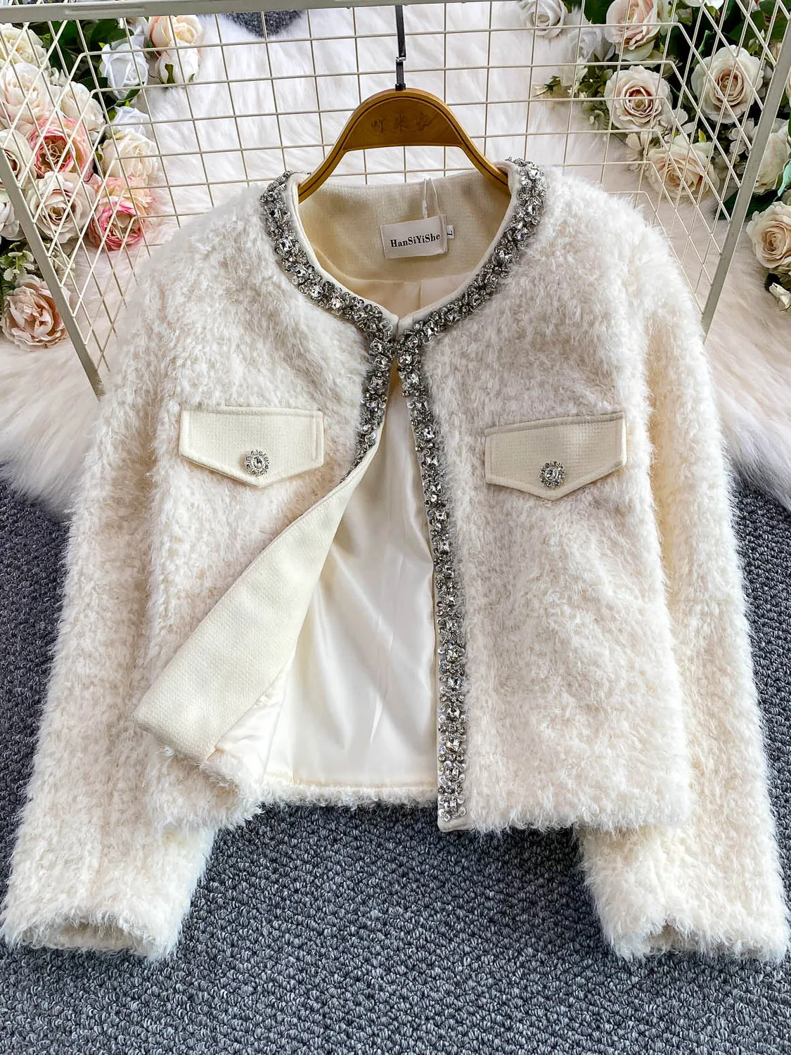   معطف فرو شتوي نسائي من V-Ne Jaet مرصع بالألماس الأبيض، ملابس خارجية منسوجة ثقيلة