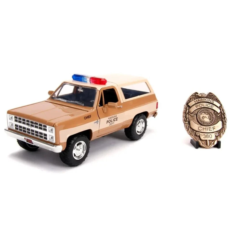 

1:24 Strange Story Chevrolet Trailblazer Police Car Diecast Metal Alloy Model Car Toys For Children Toy Gift Collection