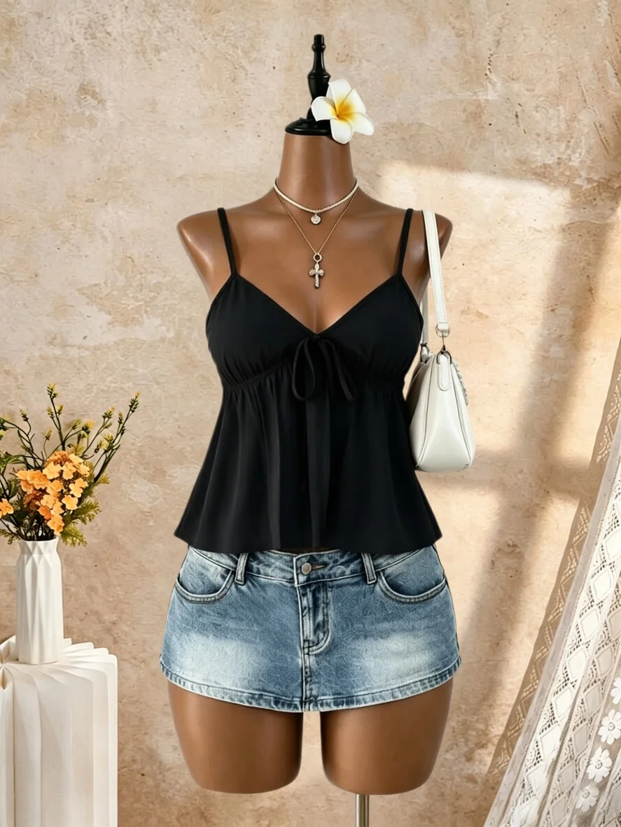 Haut Cami Femme Col V à Bretelles Fines avec Nœud sur le Devant, Taille Froncée, Bas Évasé et Peplum, Noir Uni, Style Y2K, Été 2026, Décontracté, Plage, Vacances