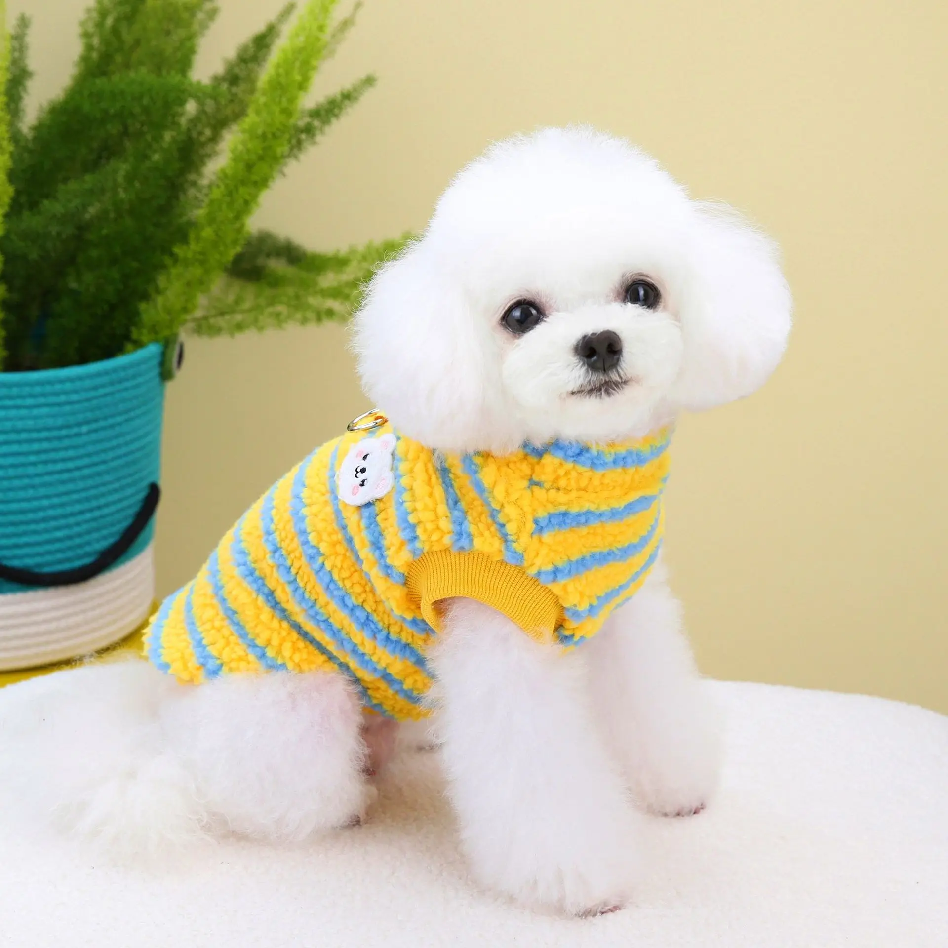 New Lamb Plush Dog Sweater Autumn Winter Puppy Jacket Striped Clothes Vest For Small Pet Cat Dog(S-XXL)