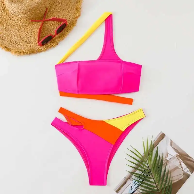セクシーな非対称ハイカット水着水泳入浴新しい女性 2025 ワンショルダースプライシングカラービキニツーピースセット女性水着