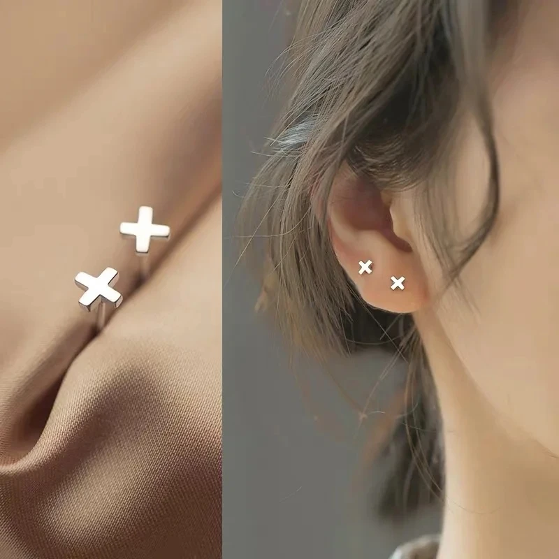 925 Silver Needles Korean Mini Small Love Cross Stars Stud Earrings for Women Student Teen Banquet Party Daily Accessories