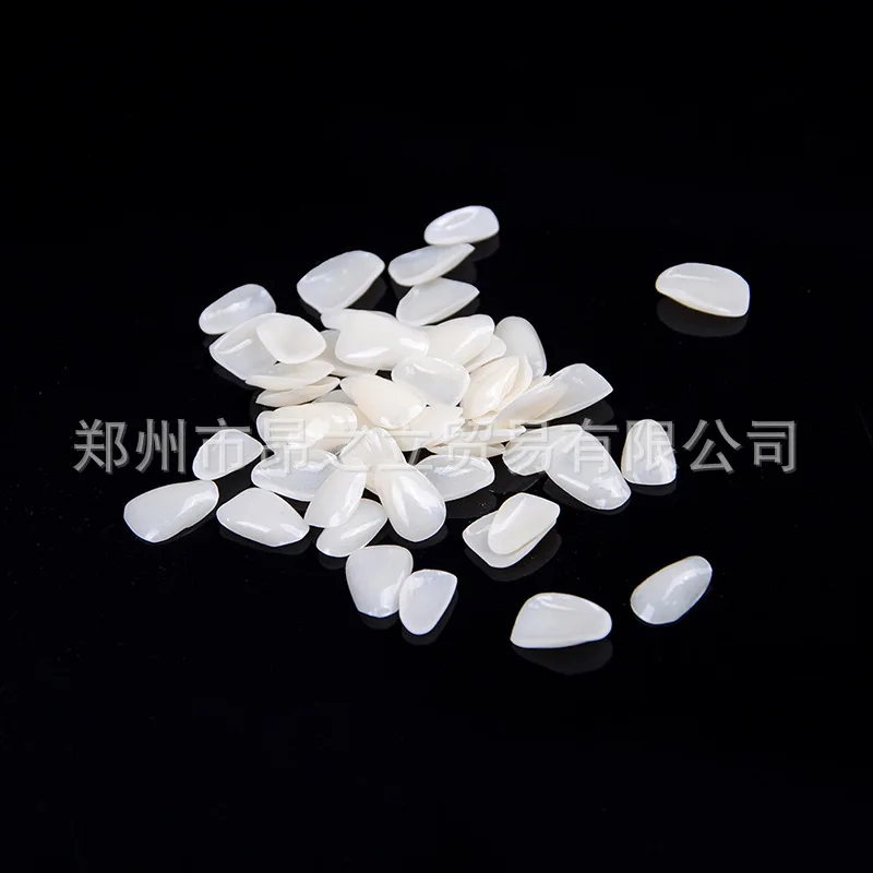 100 PCS Ultra-thin teeth whitening strips made of food-grade resin freshen breath and eliminate yellow teeth