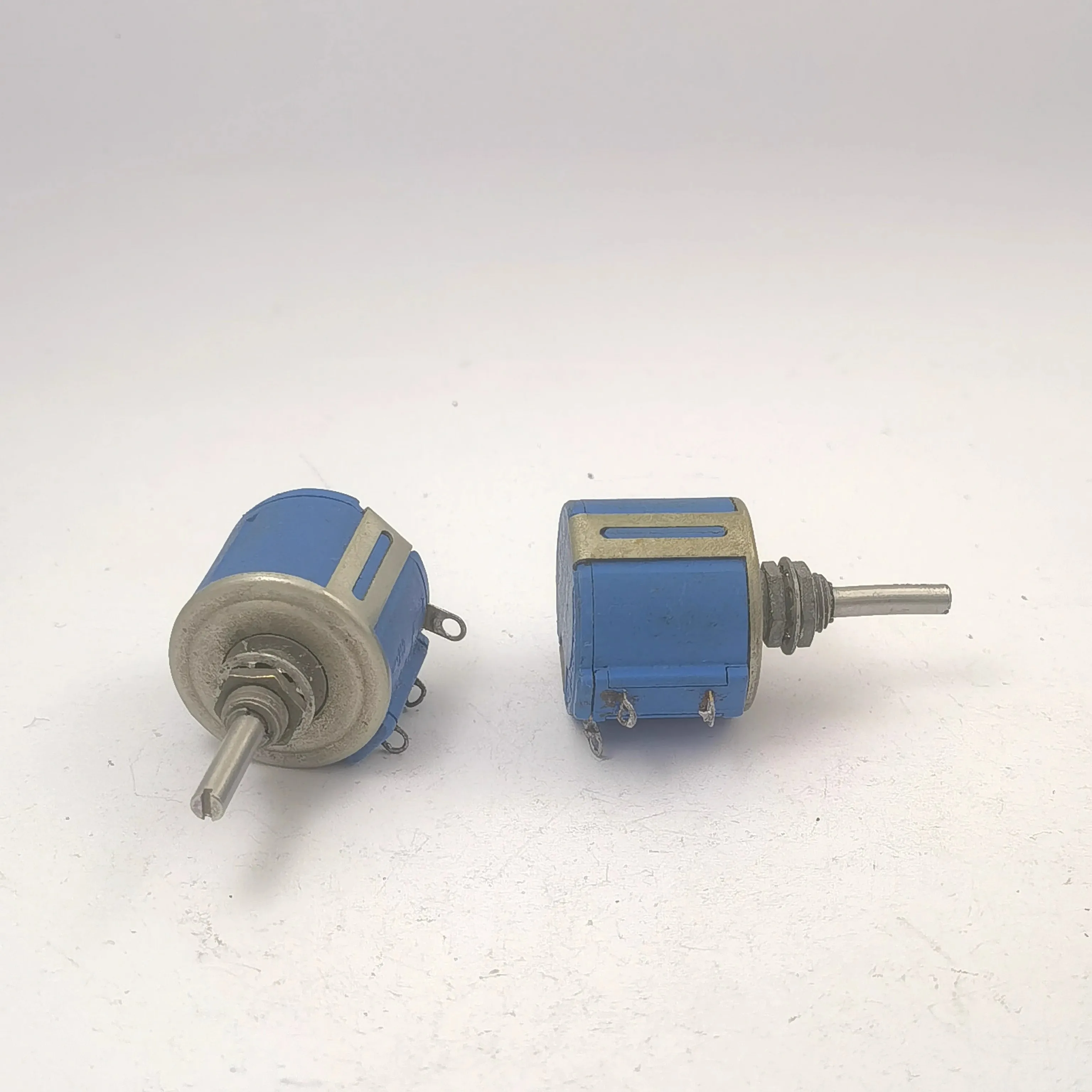 3541S-70-503 50K 10TURN MULTITURN POTENTIOMETER SHAFT DIAMETER 3.15MM