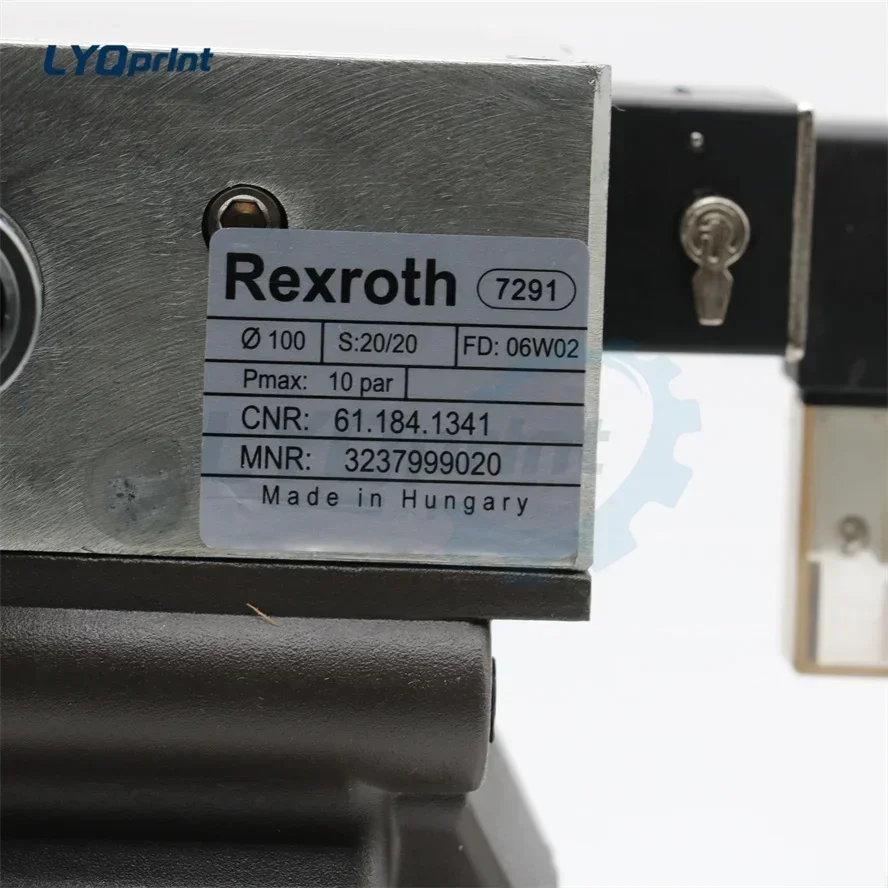 

Best Quality CD102 CD102 Large Closing Cylinder Closing Solenoid Valve 61.184.1341 For Heidelberg Printing Machine Accessories