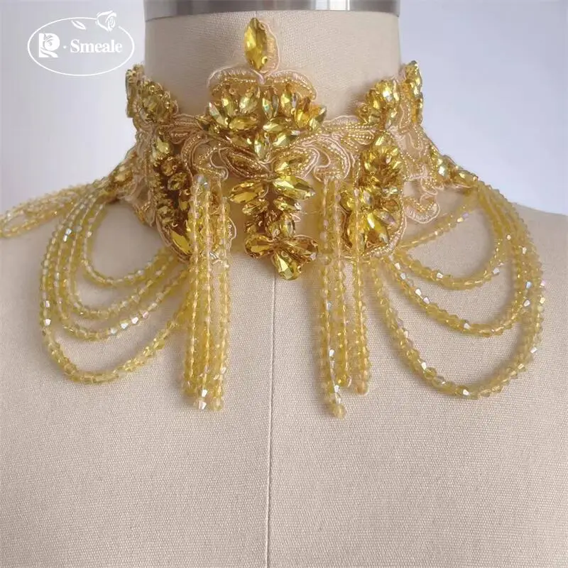 11 Farben. Handgenähter Kristallkragen mit Glasbohrungen. Funkelnde Strass-Applikationen für Mäntel, Taillenbänder, Schultern, Hochzeitskleider, DIY-Aufnäher – Detail 5