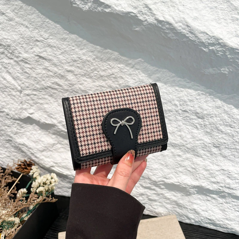 

Stylish Mini Bag Wallet For Ladies, Compact High-Capacity Storage With Niche Design And Durable Construction