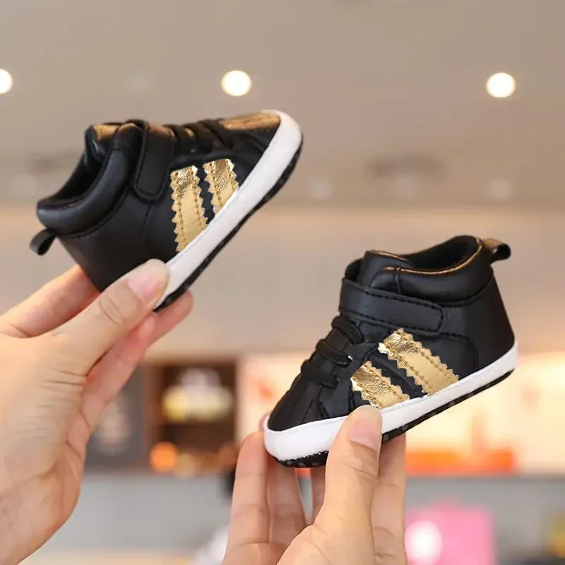 جديد 0-18 متر حذاء طفل صبي الوليد الرضع طفل عادية Comfor القطن وحيد المضادة للانزلاق بولي Leather الجلود الأولى مشوا الزحف سرير الأحذية