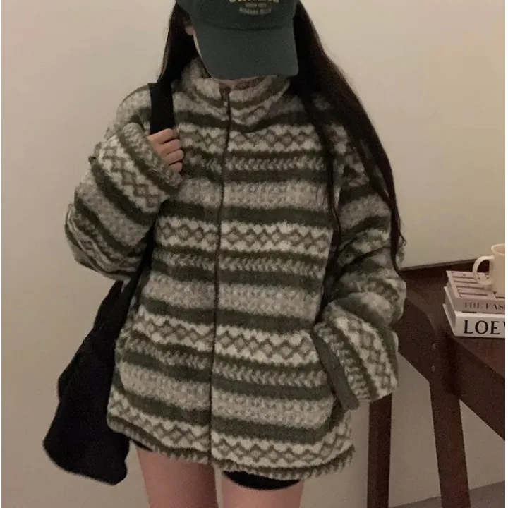 레트로 대비 색상 자수 스탠드 칼라 지퍼 자켓 양털 여성용 시크 디자인 따뜻한 면 외투