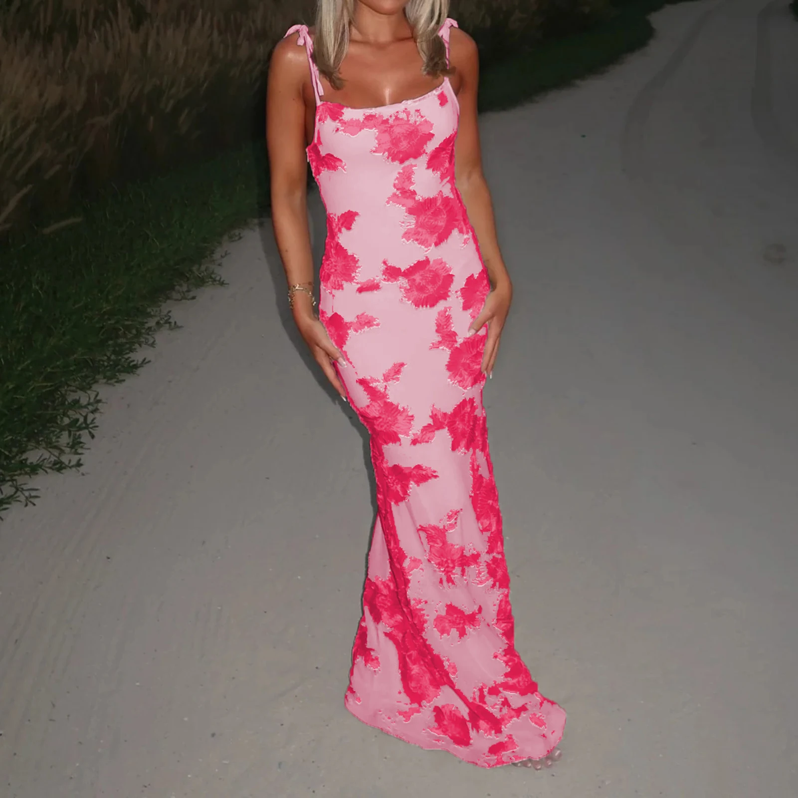 Abito da donna lungo estivo con ricamo in tinta unita di lusso, abito da spiaggia con stampa floreale, taglio basso, senza maniche