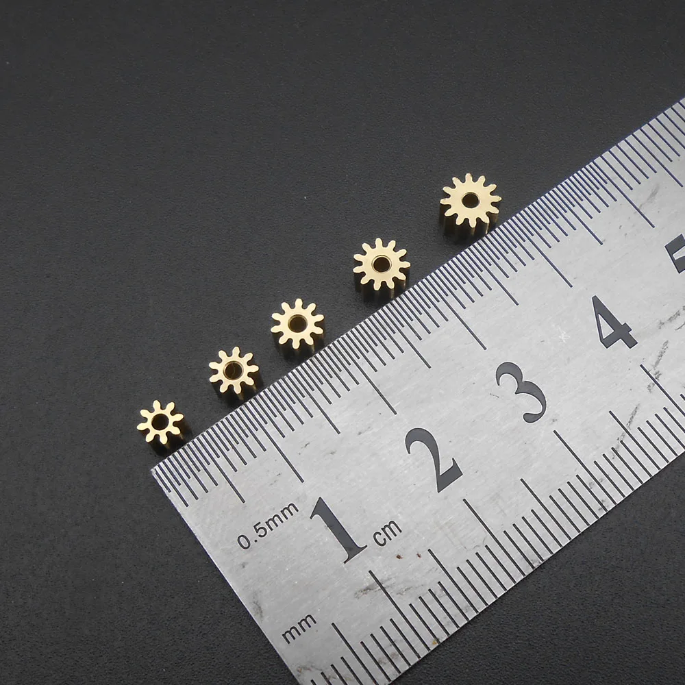 10Pcs/Lot 0.4M Brass Gear Spur Pinion Mechanical Bore Hole Aperture 2mm 1.98mm 1.48mm 1.5mm 8/9/10/11/12/13/14/15/16/17/18 Teeth