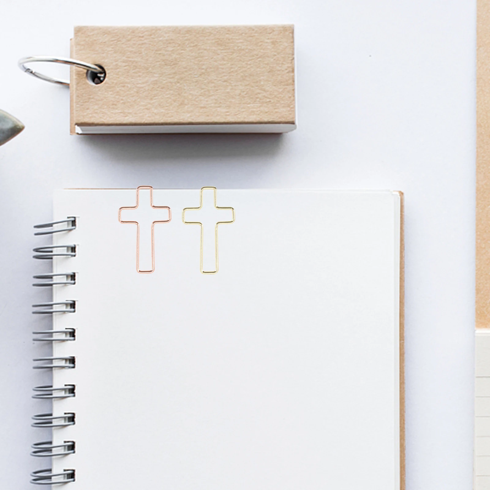 

100pcs Cross Shape Paper Strong Non-Deforming Iron Office Accessories for Files Photos Documents Decorative Creative