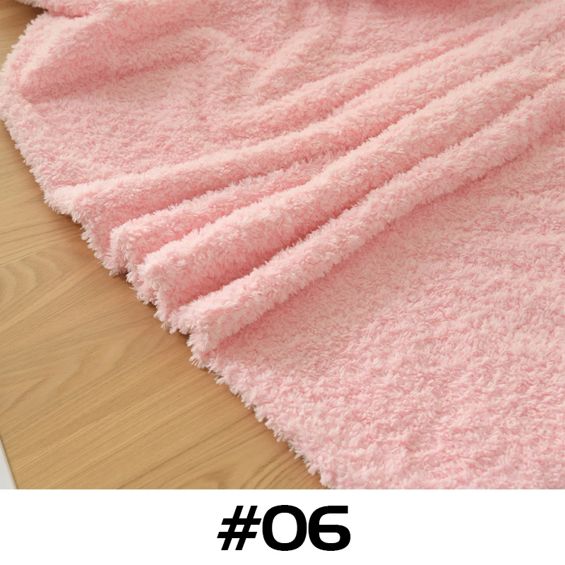 Tkanina imitująca futro jagnięce Gruba Ciepła Miękka Tekstura Pluszowego Misia 50x50cm Materiał DIY na Płaszcze Zabawki Koce Podszewka do Ubrań Szycie