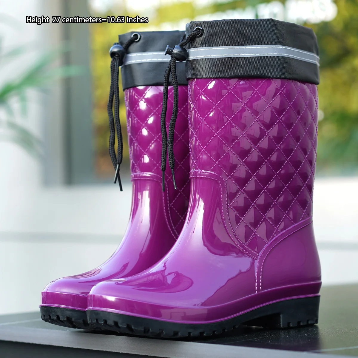 Minimalistische Outdoor-Arbeitsküche Rutschfeste Wasserdichte Kordelzug-Stiefel mit Trommelmund für Alle Jahreszeiten Universelle Damen-Regenstiefel – Detail 1
